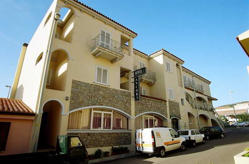 Hotel L'Ancora 산타테레사의갈루라 외부 사진